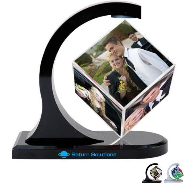 Magnetic Photo Cube Spinner